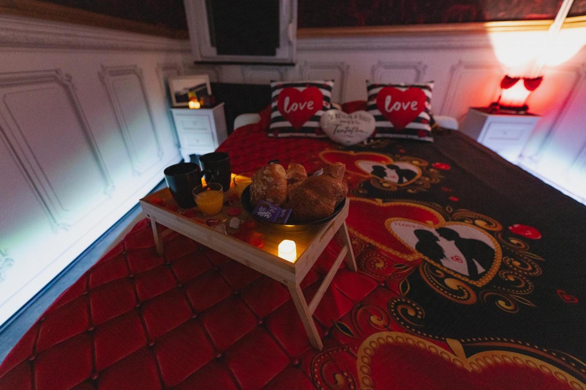 Bulle D'Amour , Une Nuit En Amoureux Thann Εξωτερικό φωτογραφία